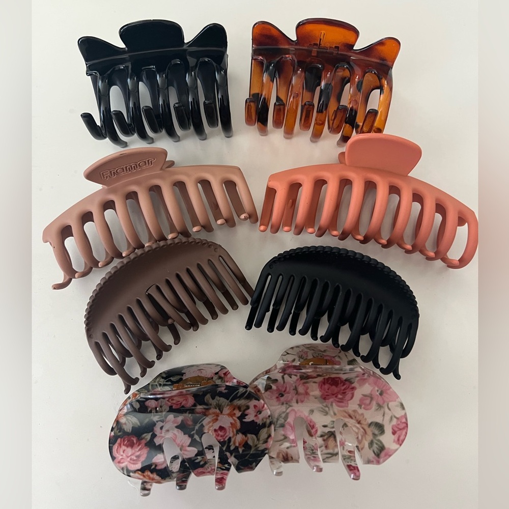 Random Hair Claw Clips Set - Black, Brown, Pink, Floral
